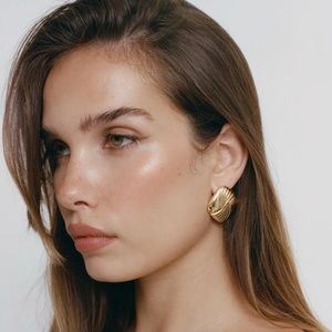 Brand New Heaven Mayhem Tabi Earring